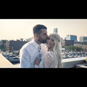 Meet your Posher, Alicia